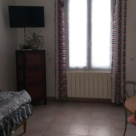 Ferienwohnung Le Jardinet Pont-Sainte-Maxence Exterior foto